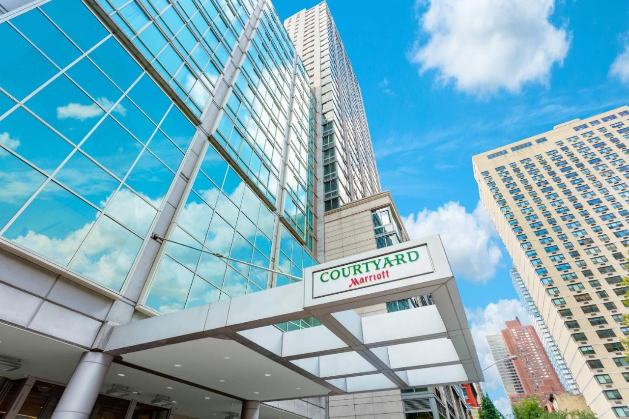 Courtyard New York Manhattan/Upper East Side Exterior photo